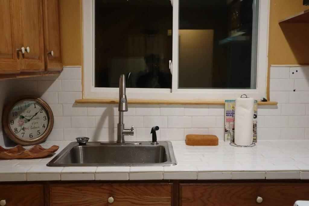 Your Cozy Comfy Rental New York Exterior photo